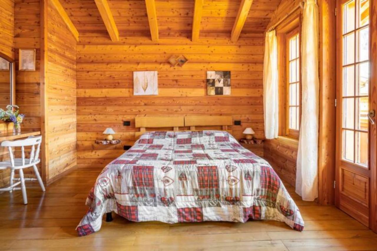B&B Chalet Il Picchio Varzo Luaran gambar