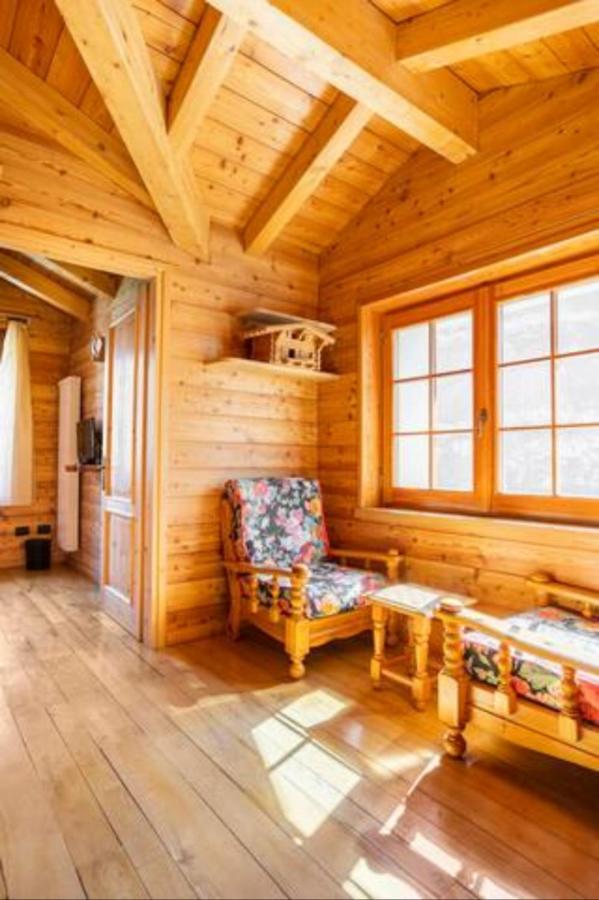 B&B Chalet Il Picchio Varzo Luaran gambar