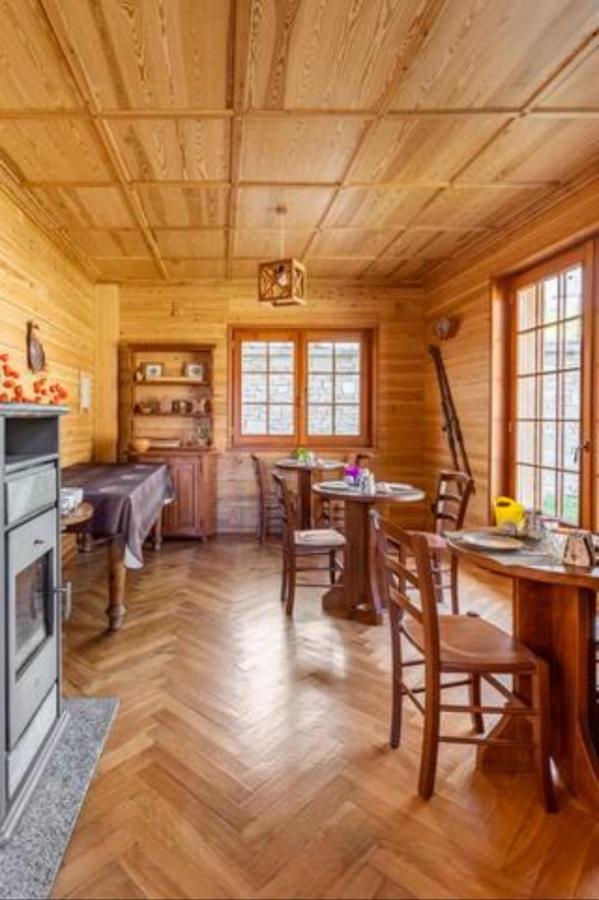 B&B Chalet Il Picchio Varzo Luaran gambar