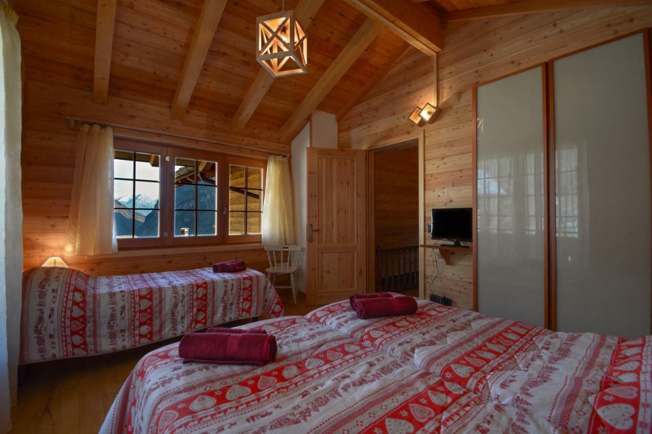 B&B Chalet Il Picchio Varzo Luaran gambar