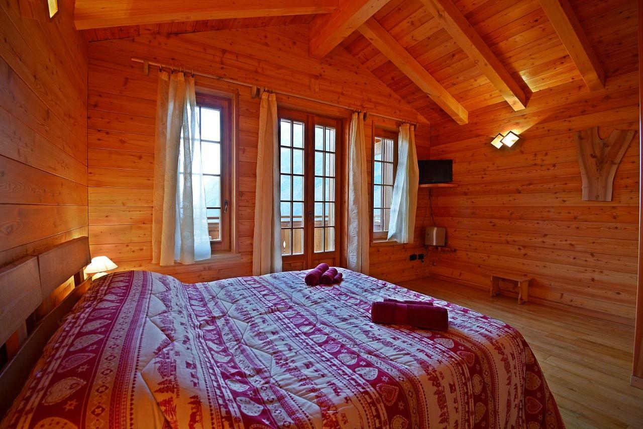 B&B Chalet Il Picchio Varzo Luaran gambar